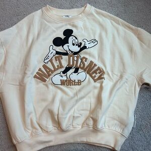 NEW 2026 Disney World women’s cropped sweatshirt